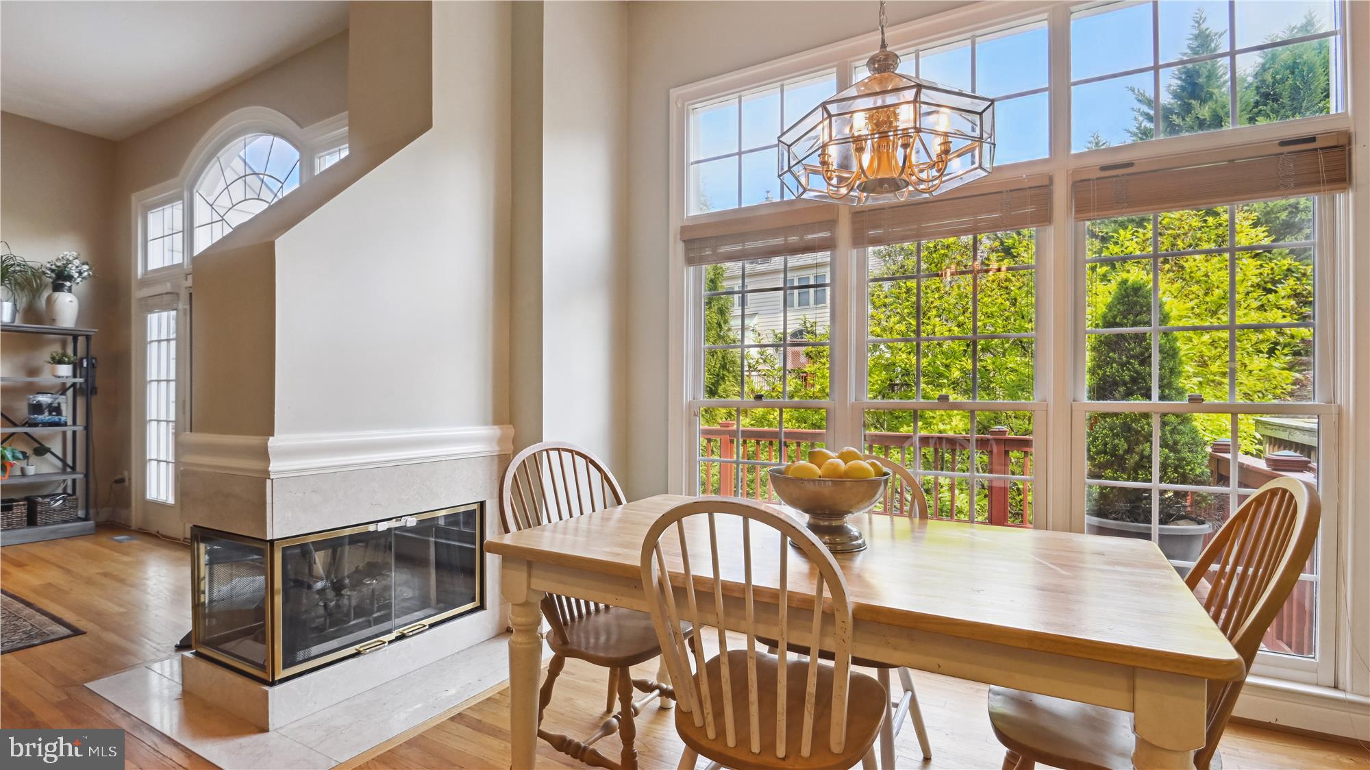 7905 Turncrest Drive Potomac, MD 20854 - Photo 11 of 56 Light filled eat-in kitchen w/ two way fireplace