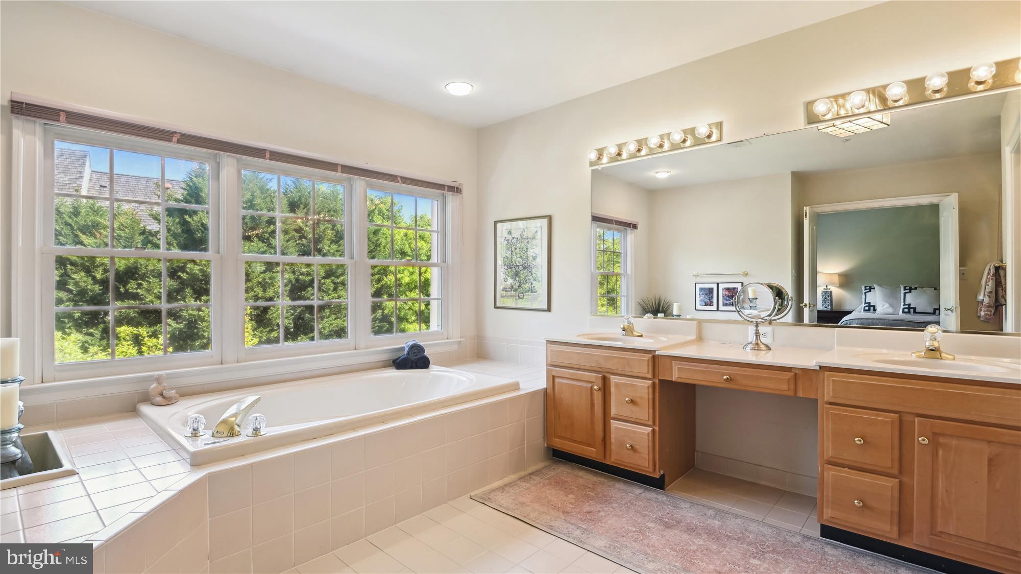 7905 Turncrest Drive Potomac, MD 20854 - Photo 27 of 56 Primary Bath has HUGE spa bathroom w/ tub & shower