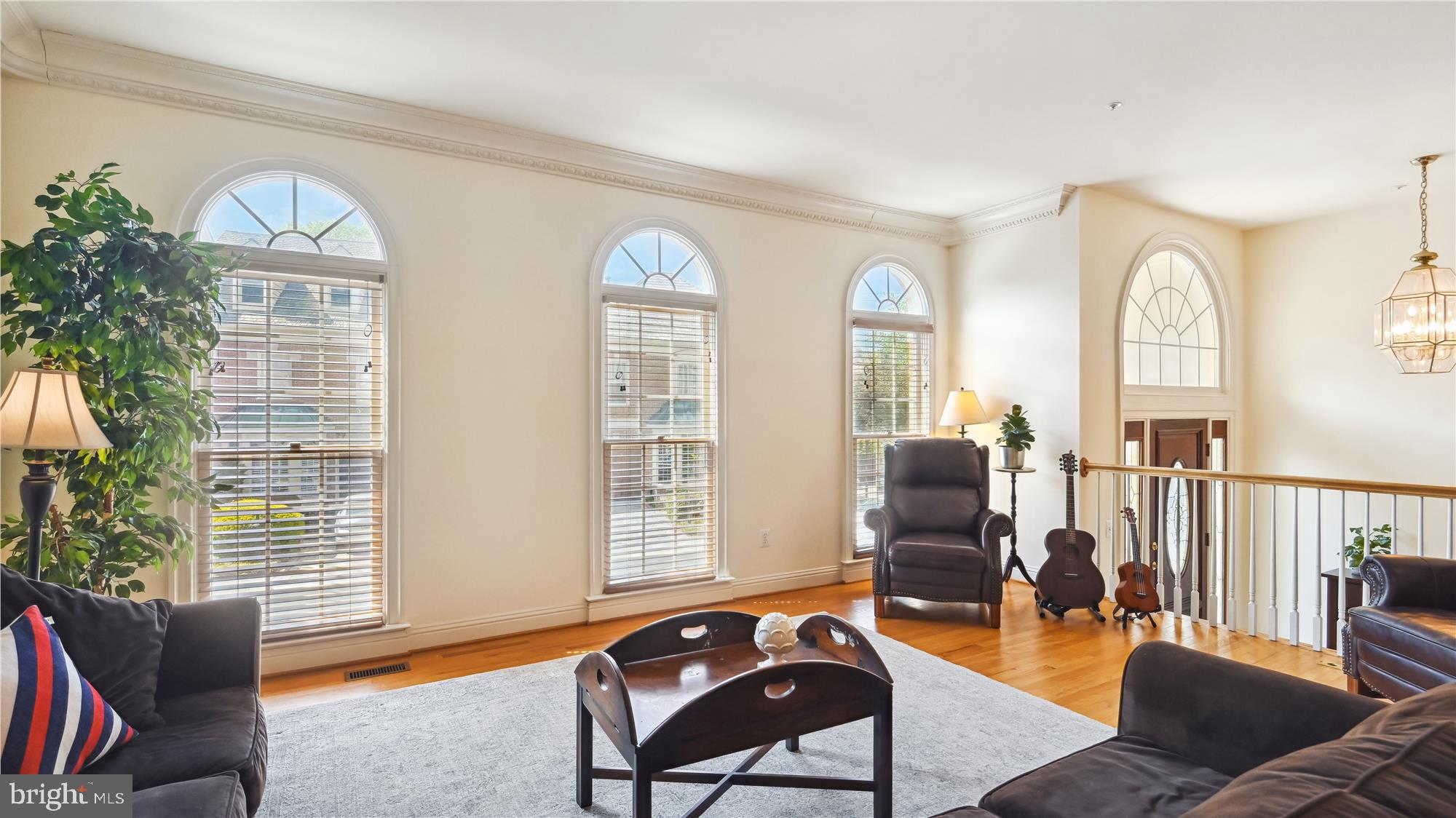7905 Turncrest Drive Potomac, MD 20854 - Photo 4 of 56 Elegant living room with huge windows