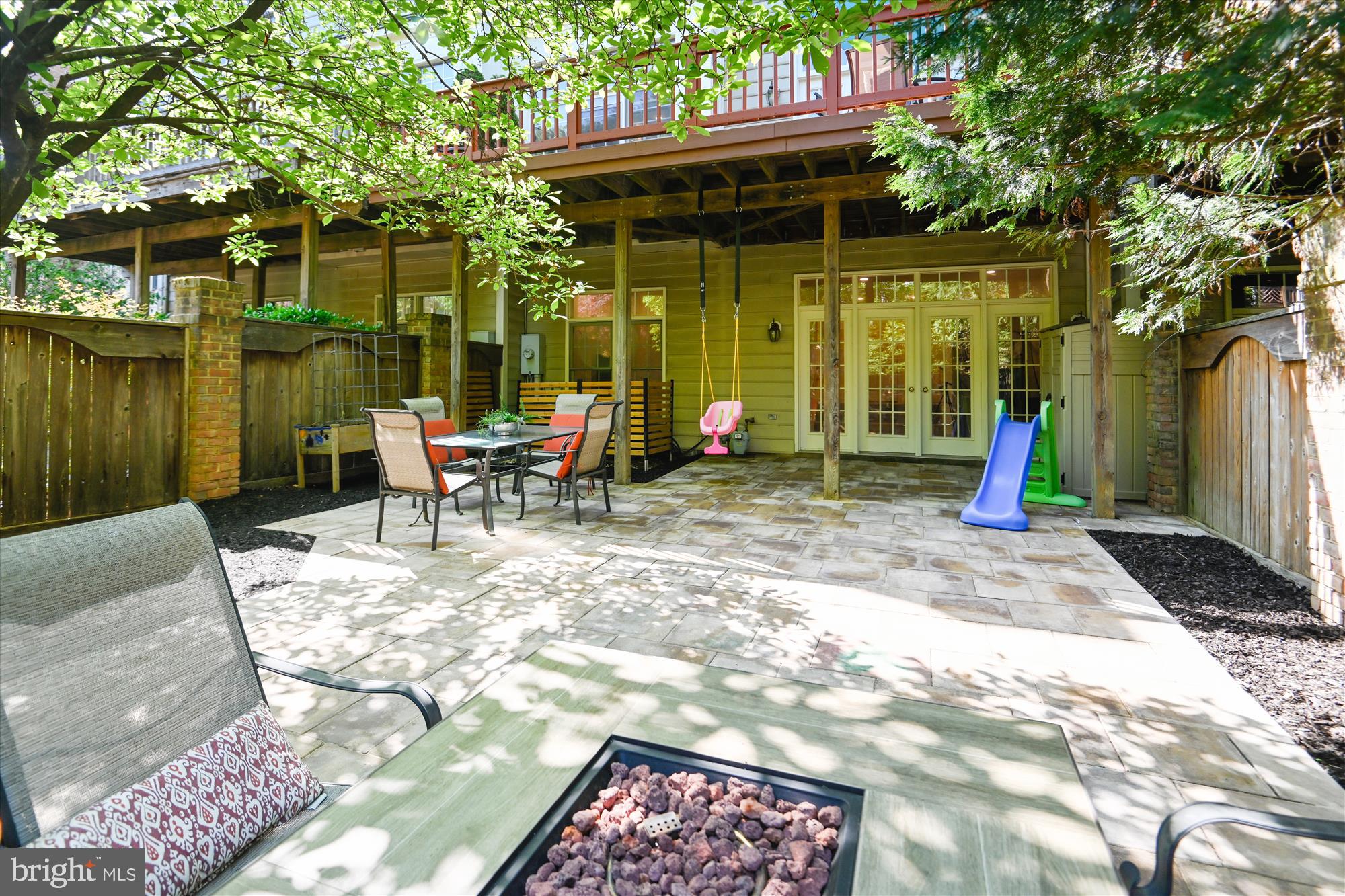 7905 Turncrest Drive Potomac, MD 20854 - Photo 42 of 56 Light filled courtyard patio w/ foliage!