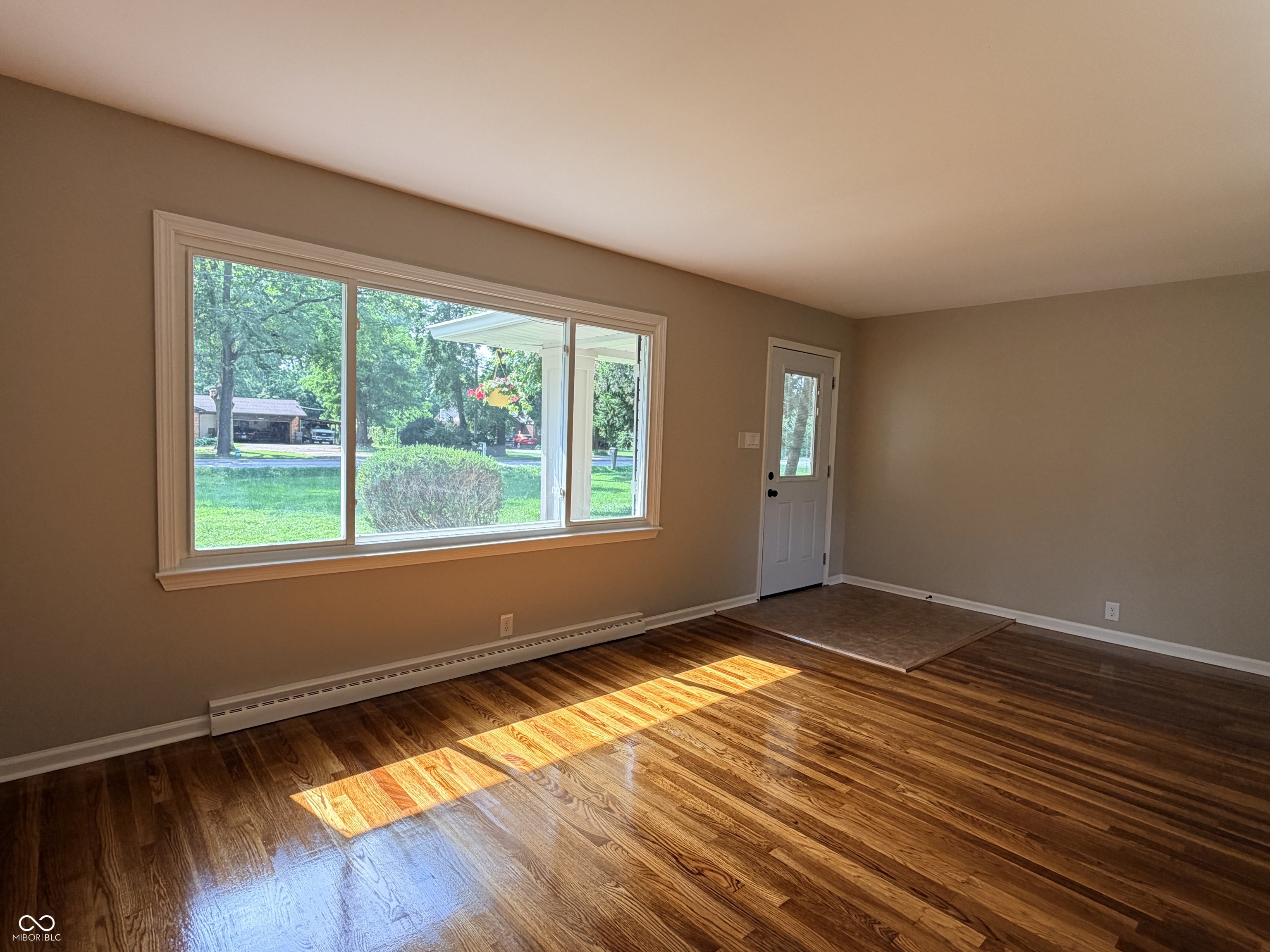 4903 Guion Road Indianapolis, IN 46254 - Photo 12 of 37 Gallery Image 12