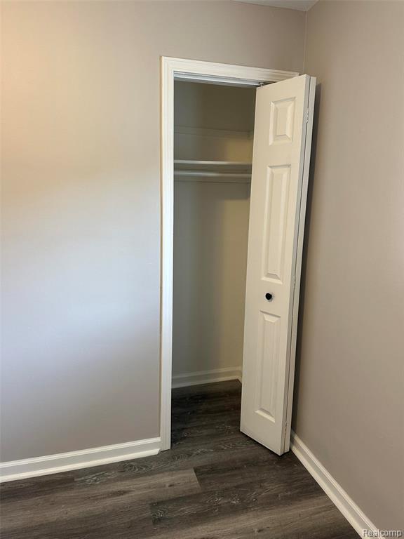 6161 East River Road Flushing, MI 48433 - Photo 24 of 63