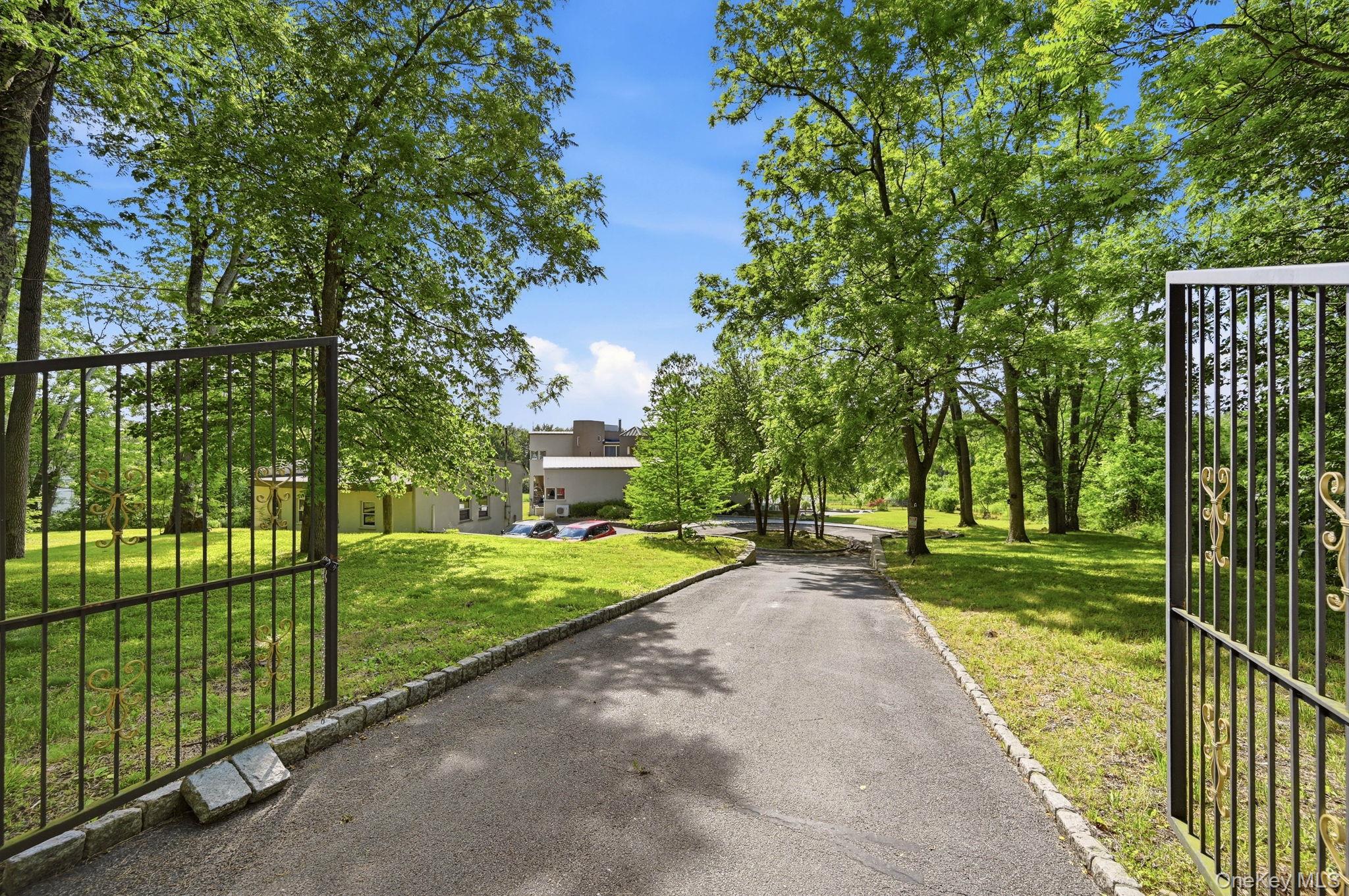 151 Bellvale Lakes Road Warwick, NY 10990 - Photo 3 of 43