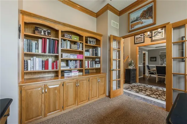 $554,000 | 4902 Corinth Drive, St. Joseph, MO 64506