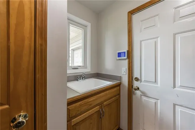 $554,000 | 4902 Corinth Drive, St. Joseph, MO 64506