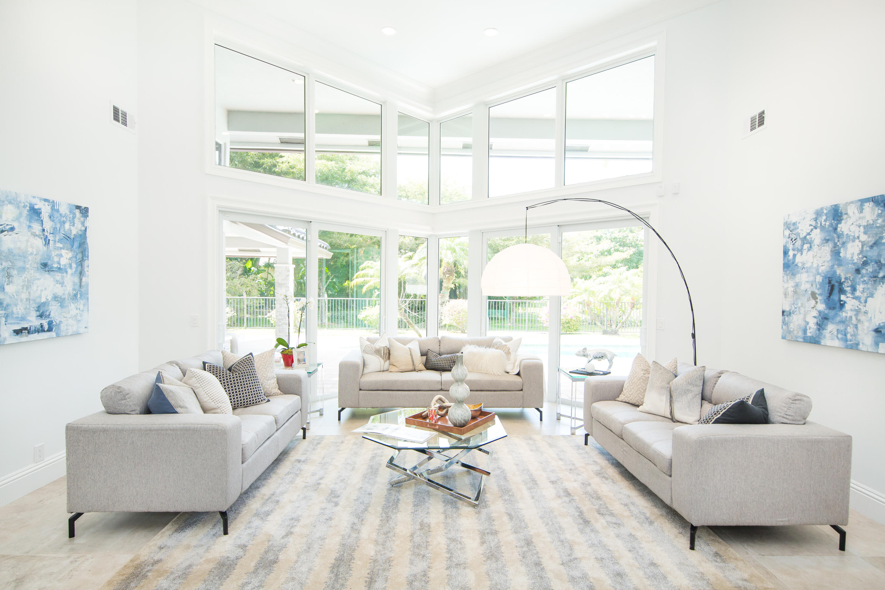 5853 Hamilton Way Boca Raton, FL 33496 - Photo 7 of 16 Living Room