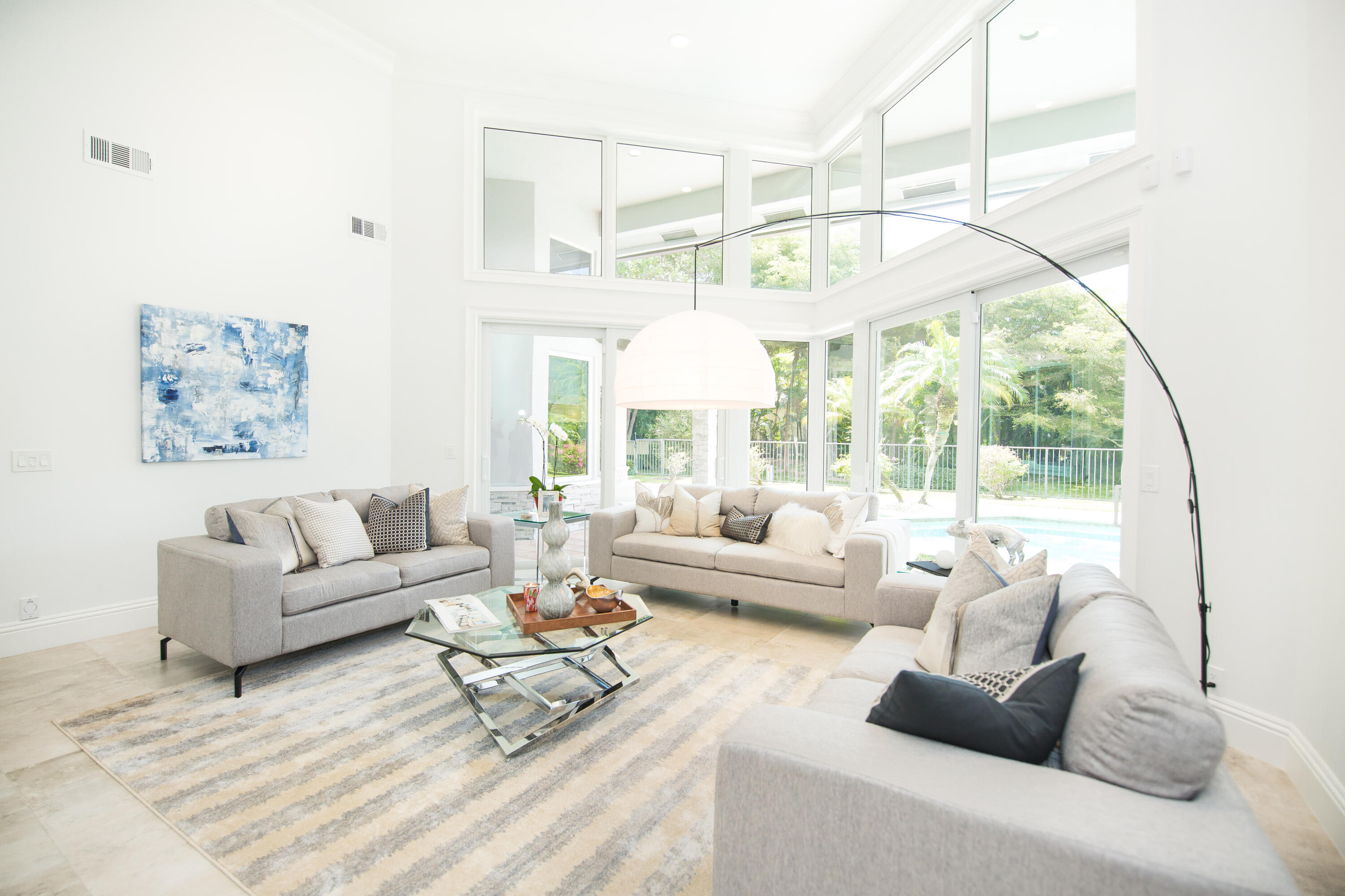 5853 Hamilton Way Boca Raton, FL 33496 - Photo 9 of 16 Living Room