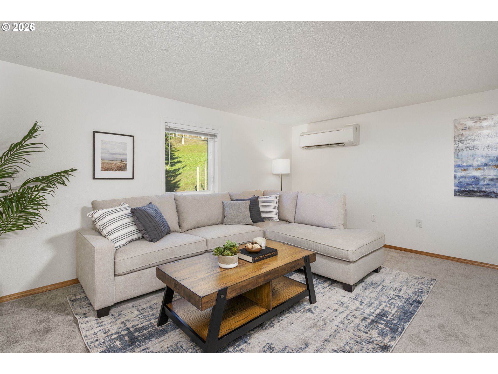 9275 Southeast Terrace View Court Amity, OR 97101 - Photo 13 of 29 Family Room