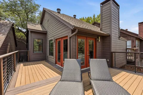 $450,000 | 6124 Summer Creek Circle, Dallas, TX 75231