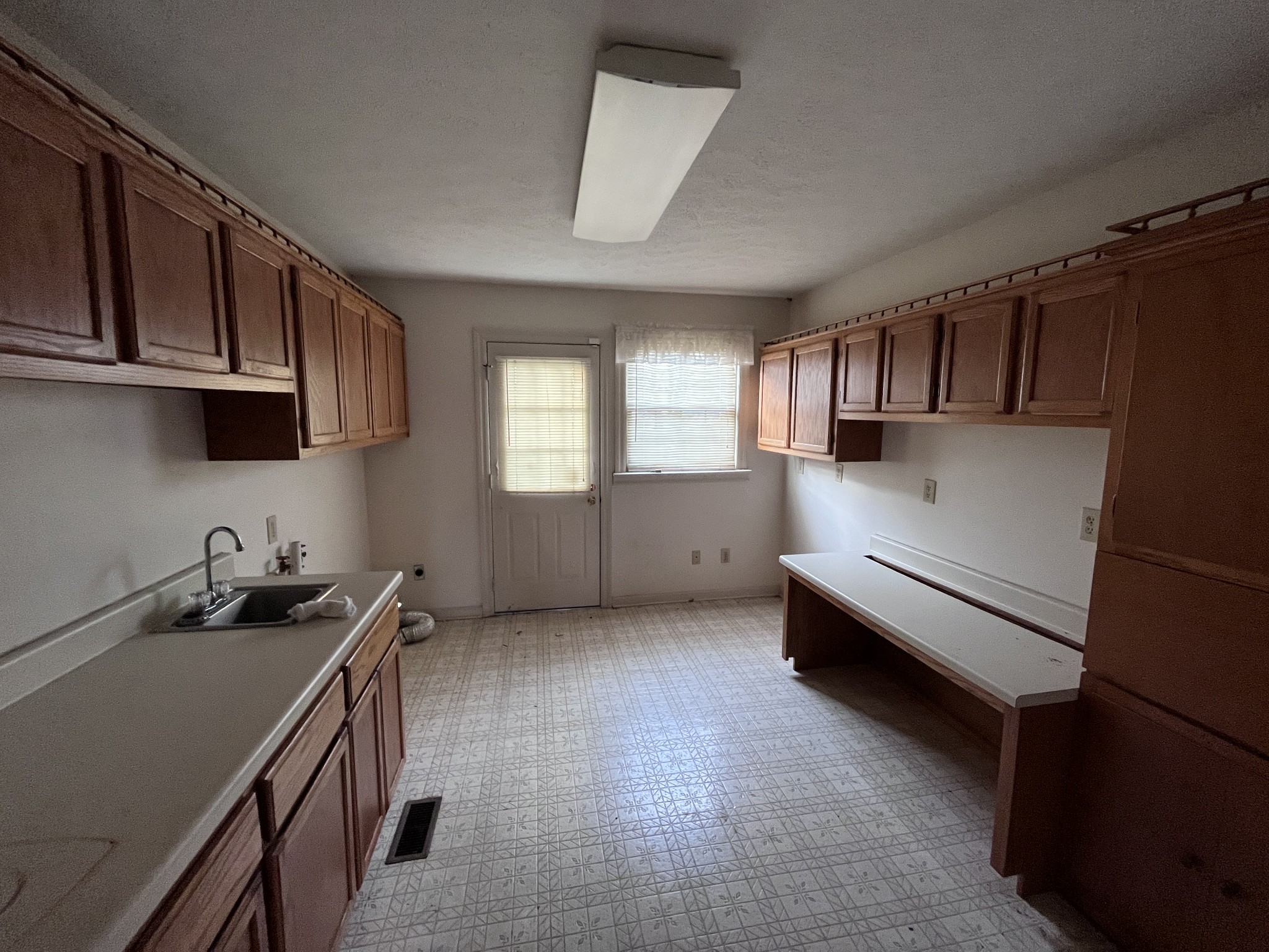 4360 Highway 431 Springfield, TN 37172 - Photo 6 of 16