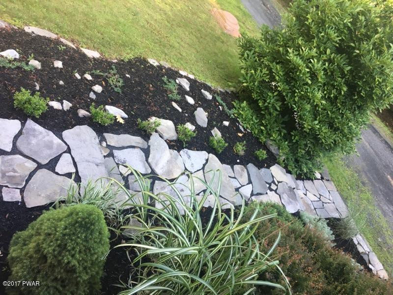130 West Lilac Road Milford, PA 18337 - Photo 41 of 42 stonework.