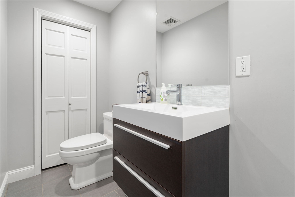 13 Pinecrest Road Andover, MA 01810 - Photo 15 of 40