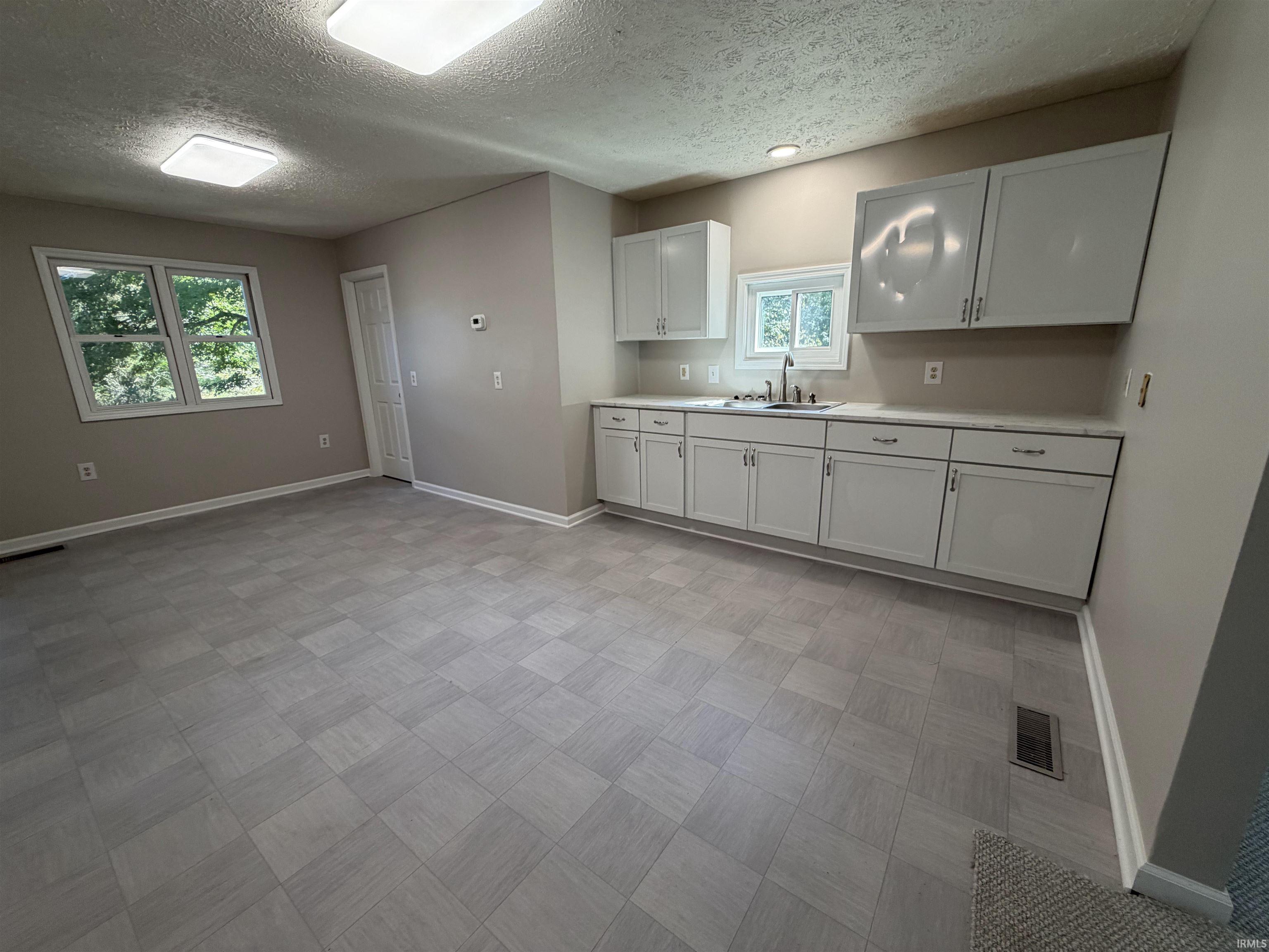 187 Pea Ridge Road Spencer, IN 47460 - Photo 2 of 40 Gallery Image 2