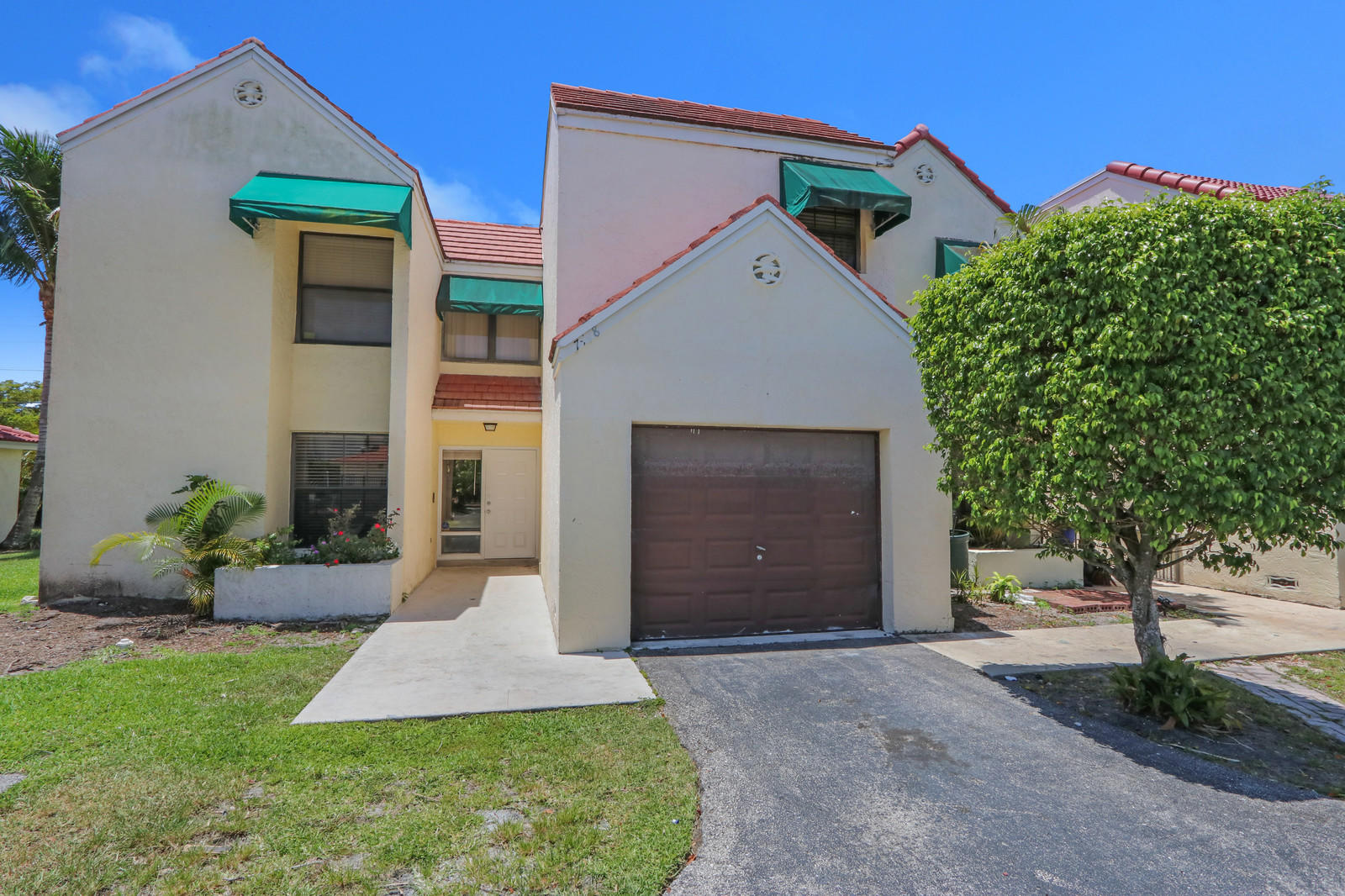7448 Champagne Place Boca Raton, FL 33433 - Photo 1 of 22 01_Image_1_of_22_mls