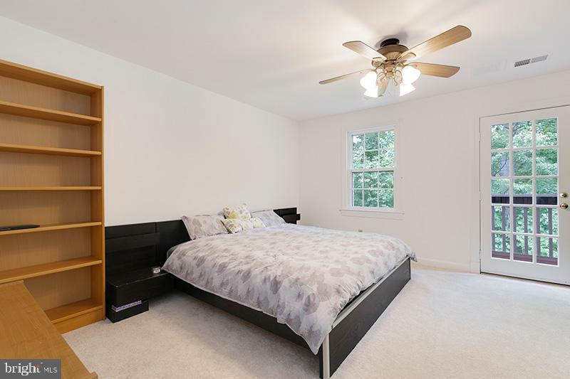 7980 Hidden Bridge Drive Springfield, VA 22153 - Photo 25 of 39 Gallery Image 25