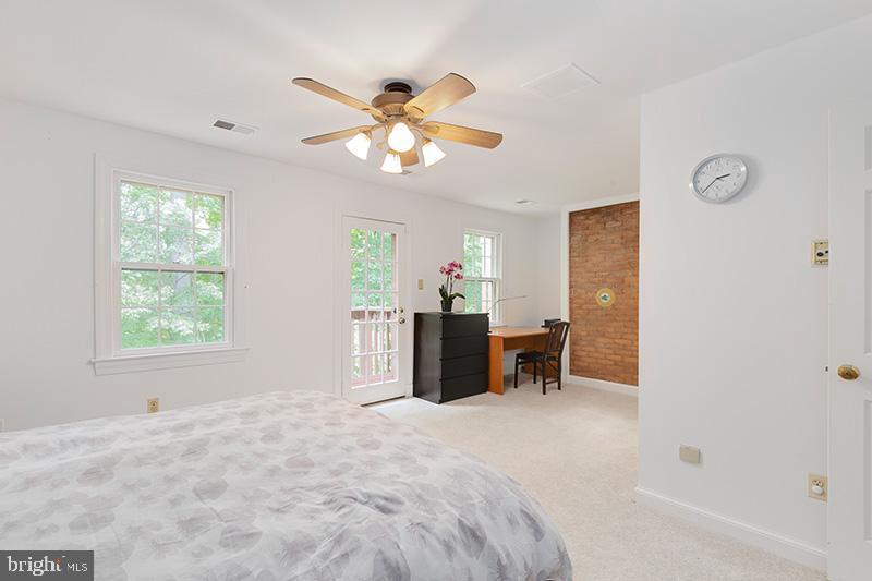 7980 Hidden Bridge Drive Springfield, VA 22153 - Photo 26 of 39 Gallery Image 26