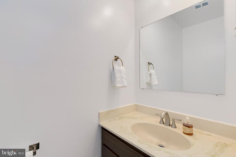 7980 Hidden Bridge Drive Springfield, VA 22153 - Photo 27 of 39 Gallery Image 27