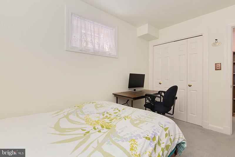 7980 Hidden Bridge Drive Springfield, VA 22153 - Photo 32 of 39 Gallery Image 32