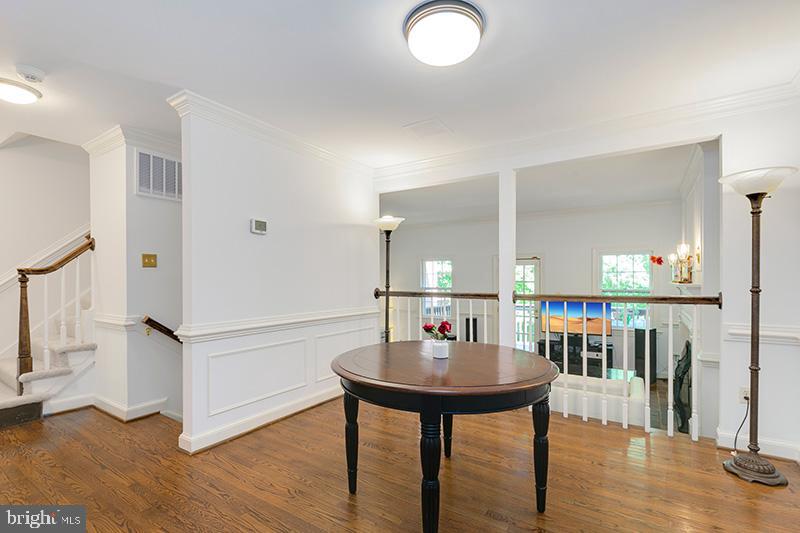 7980 Hidden Bridge Drive Springfield, VA 22153 - Photo 5 of 39 Gallery Image 5