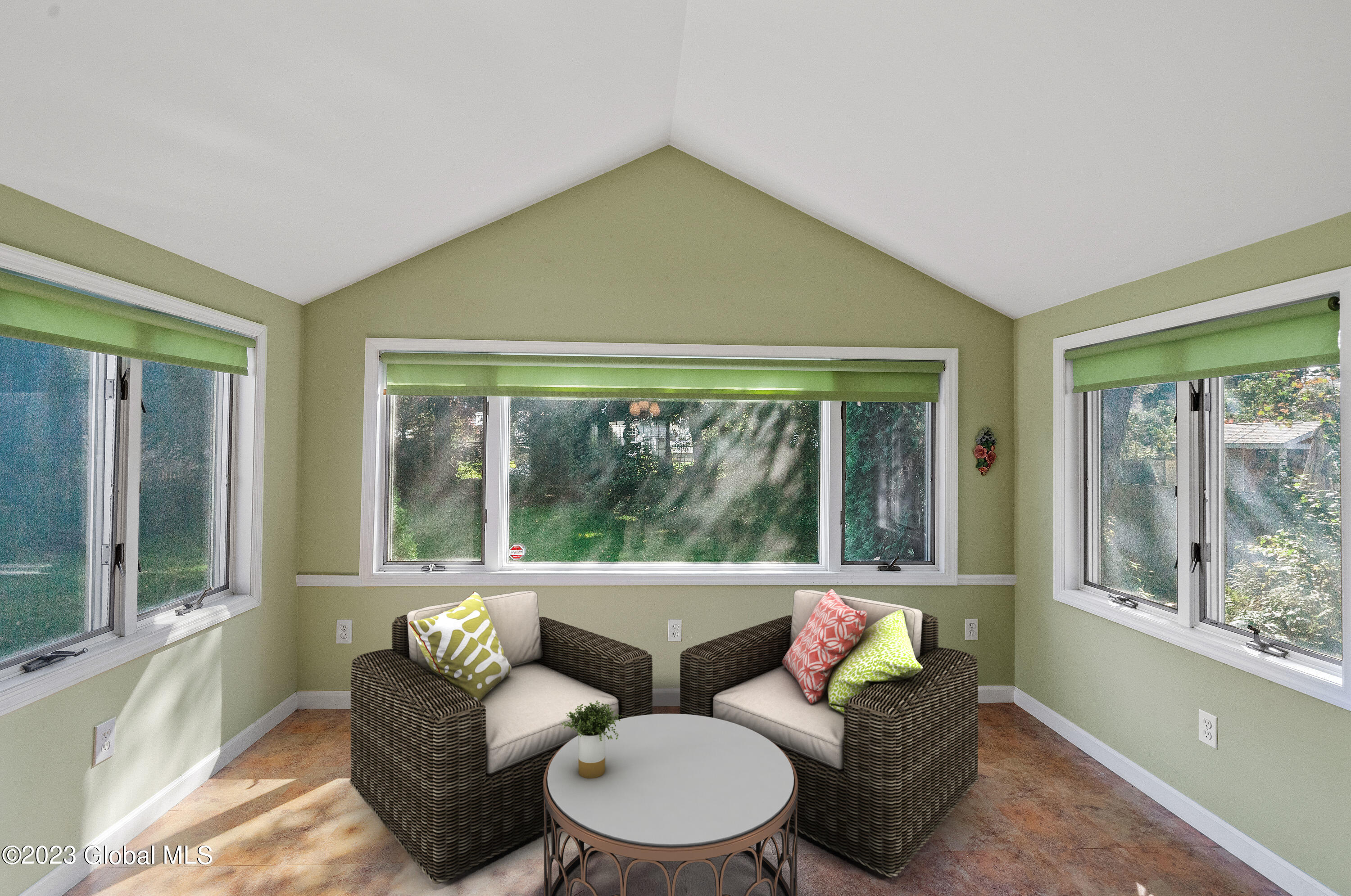 5 Tudor Road Albany, NY 12203 - Photo 12 of 50 20-print-5-tudor-rd.scene (1)