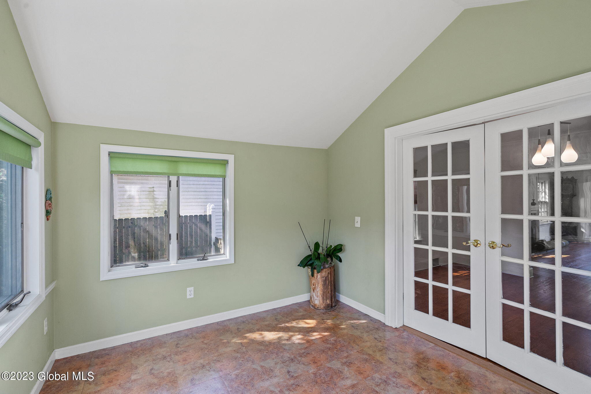 5 Tudor Road Albany, NY 12203 - Photo 14 of 50 23-web-or-mls-5-tudor-rd