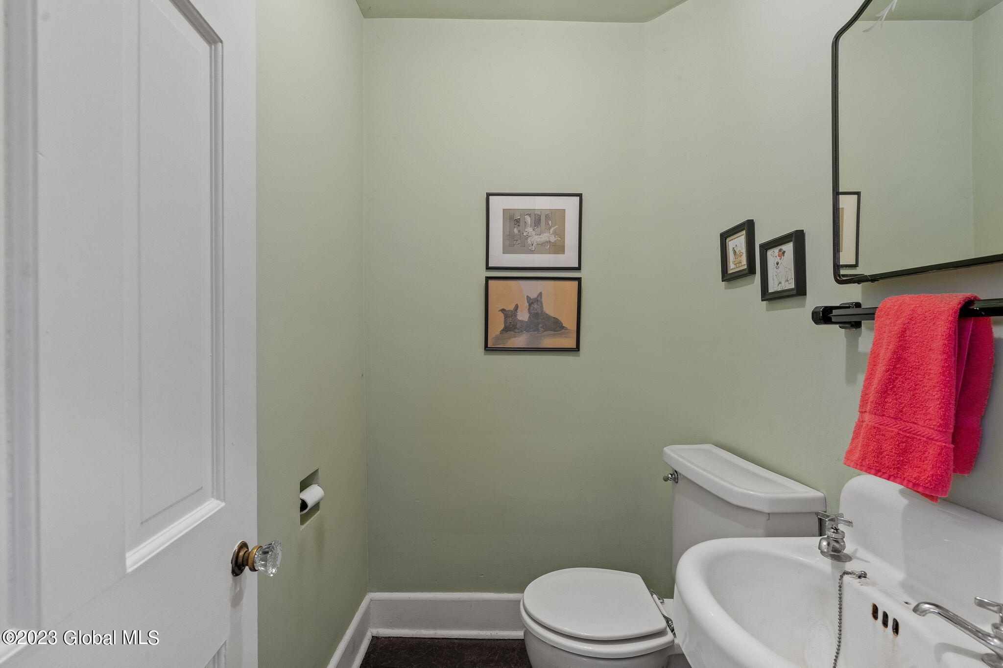 5 Tudor Road Albany, NY 12203 - Photo 24 of 50 35-web-or-mls-5-tudor-rd