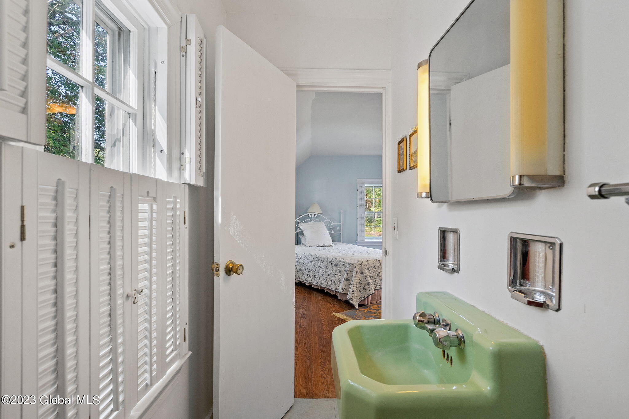 5 Tudor Road Albany, NY 12203 - Photo 41 of 50 11-web-or-mls-5-tudor-rd