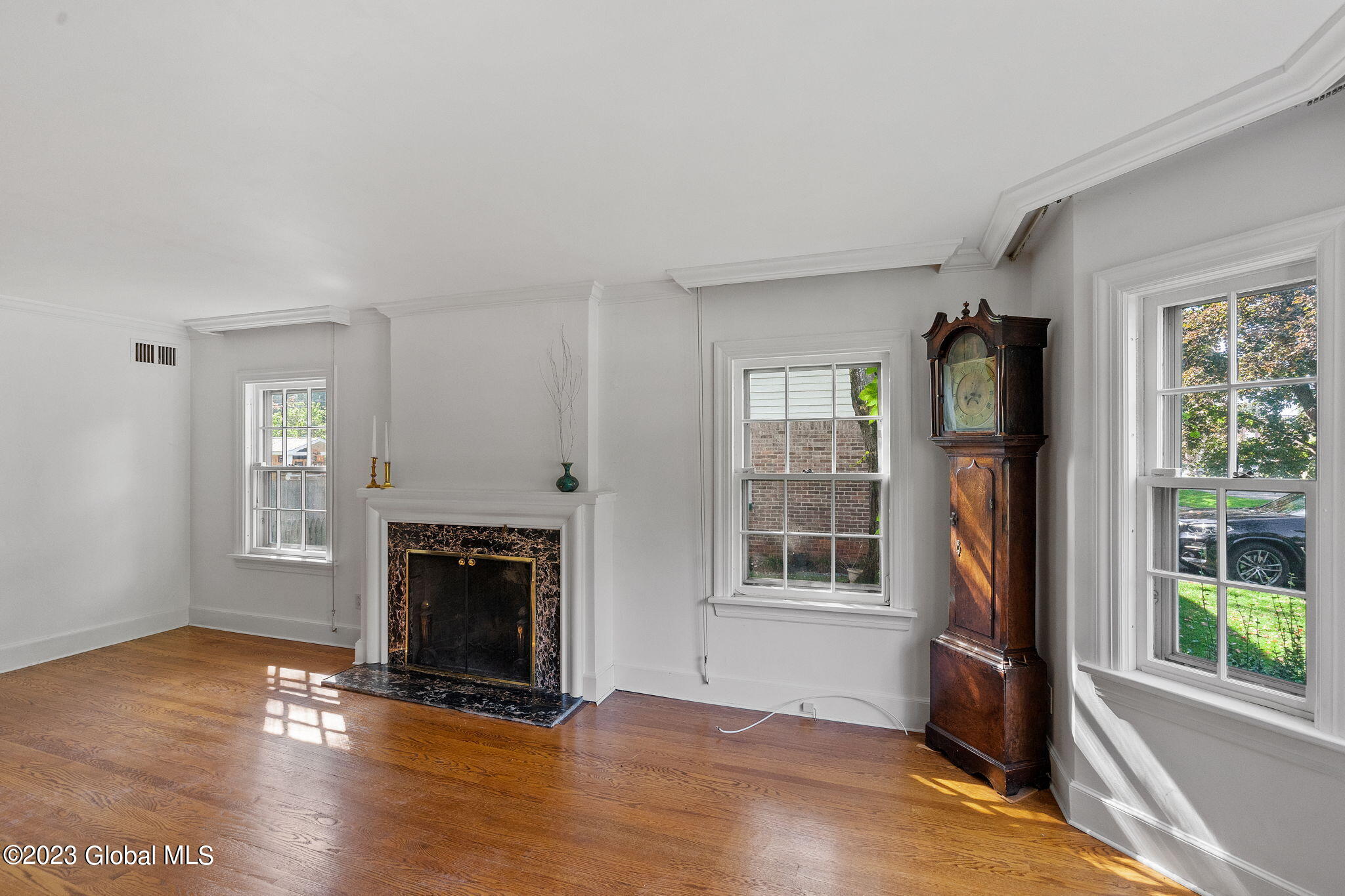 5 Tudor Road Albany, NY 12203 - Photo 6 of 50 32-web-or-mls-5-tudor-rd