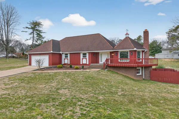 $524,900 | 203 Buena Vista Drive, Columbia, TN 38401