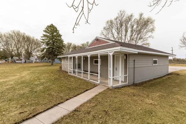 $239,900 | 105 Kentucky Avenue, Hoffman, MN 56339