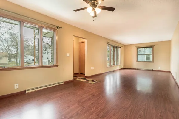 $239,900 | 105 Kentucky Avenue, Hoffman, MN 56339