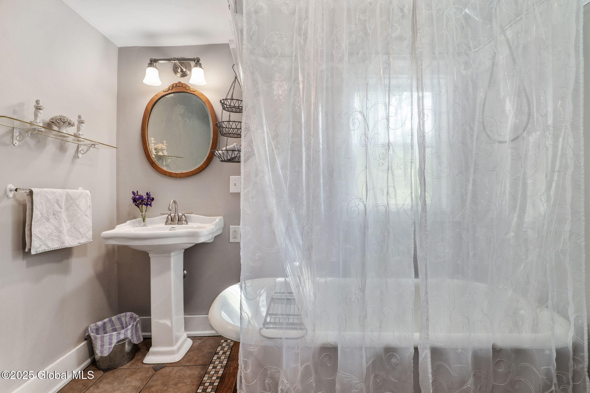 223 Quarry Street Cobleskill, NY 12043 - Photo 22 of 51 23-223QuarrySt_23