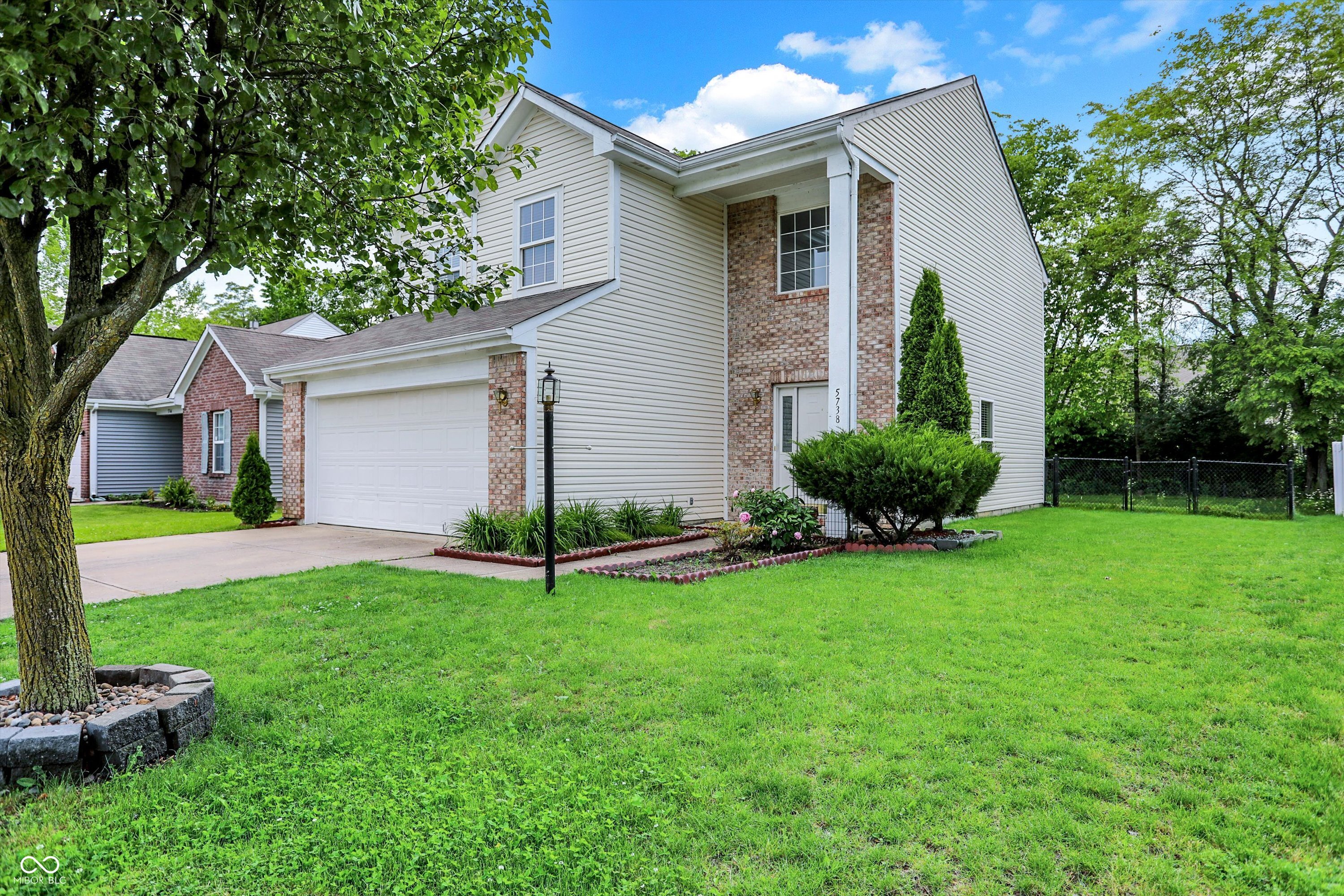 5738 Outer Bank Road Indianapolis, IN 46239 - Photo 2 of 38 Gallery Image 2