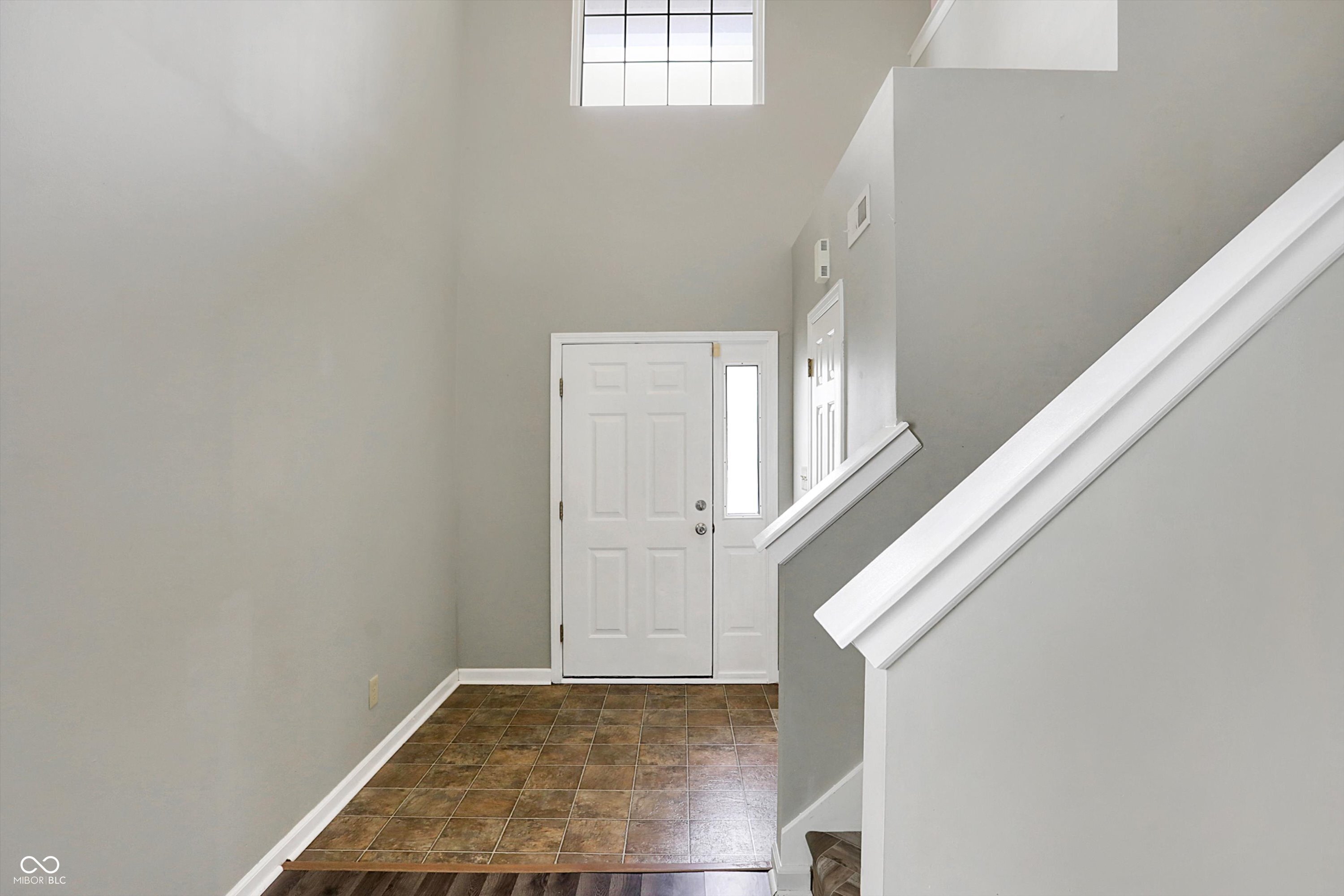 5738 Outer Bank Road Indianapolis, IN 46239 - Photo 4 of 38 Gallery Image 4