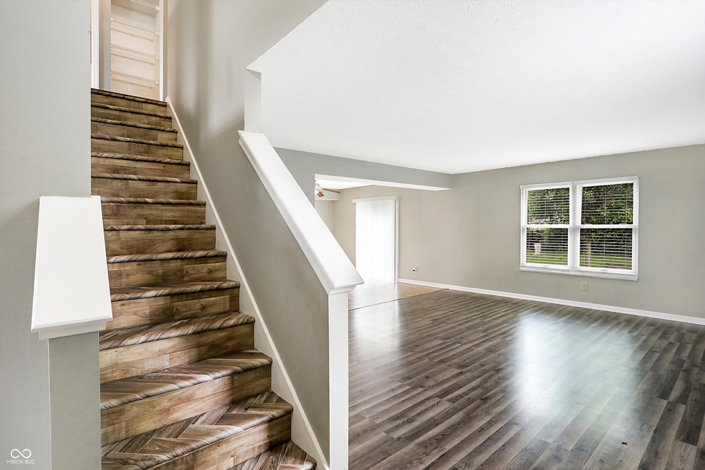 5738 Outer Bank Road Indianapolis, IN 46239 - Photo 5 of 38 Gallery Image 5