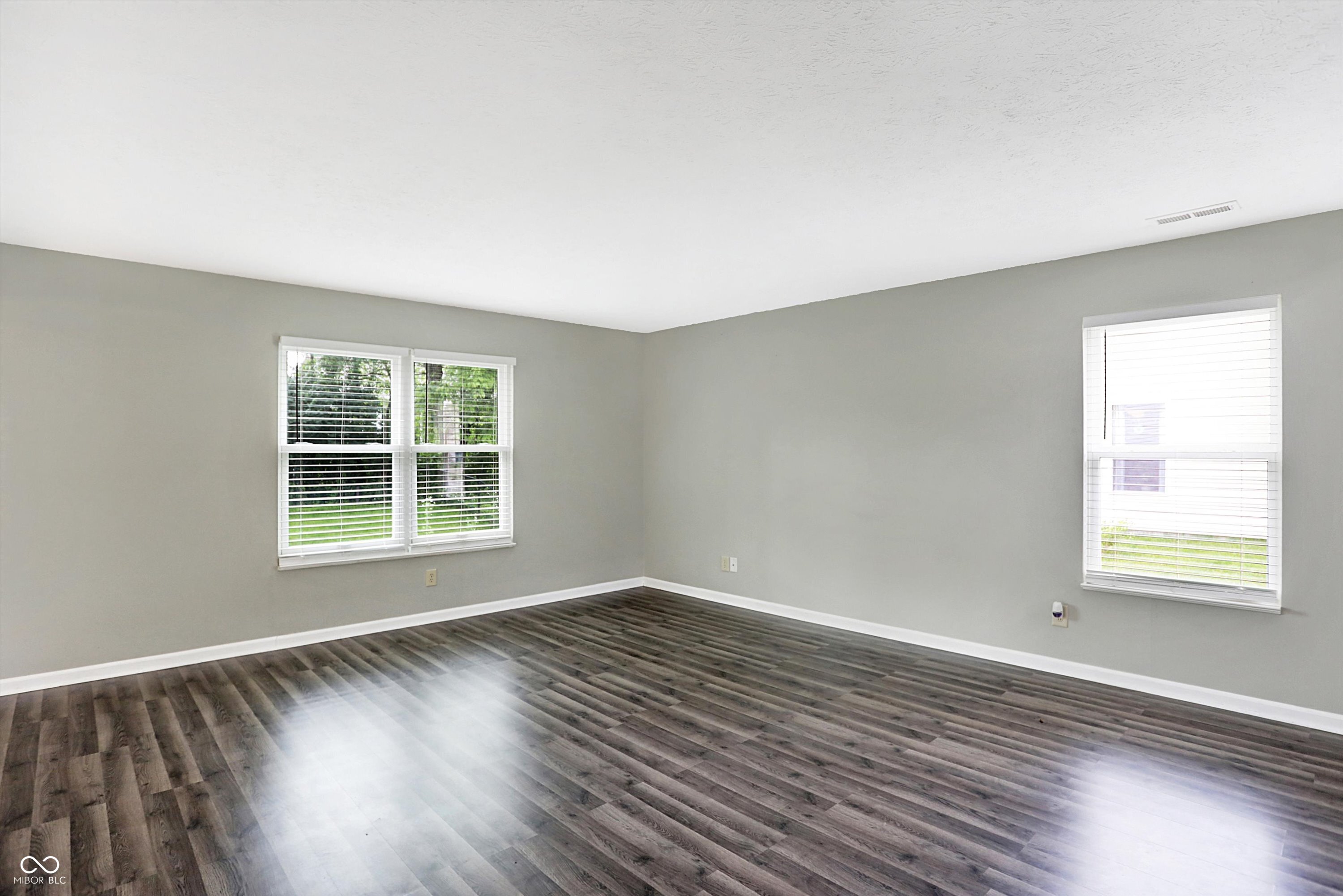 5738 Outer Bank Road Indianapolis, IN 46239 - Photo 7 of 38 Gallery Image 7