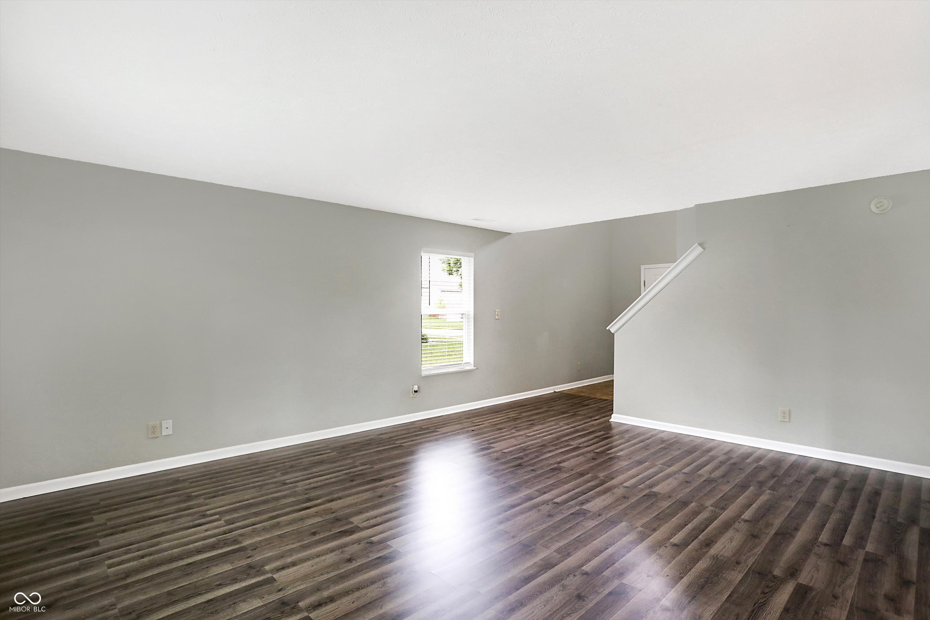 5738 Outer Bank Road Indianapolis, IN 46239 - Photo 8 of 38 Gallery Image 8