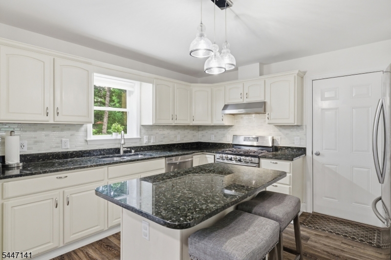 34 Olive Road Sparta, NJ 07871 - Photo 17 of 39