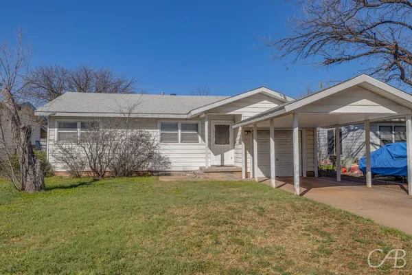 $1,800 | 834 Westmoreland Street, Abilene, TX 79603