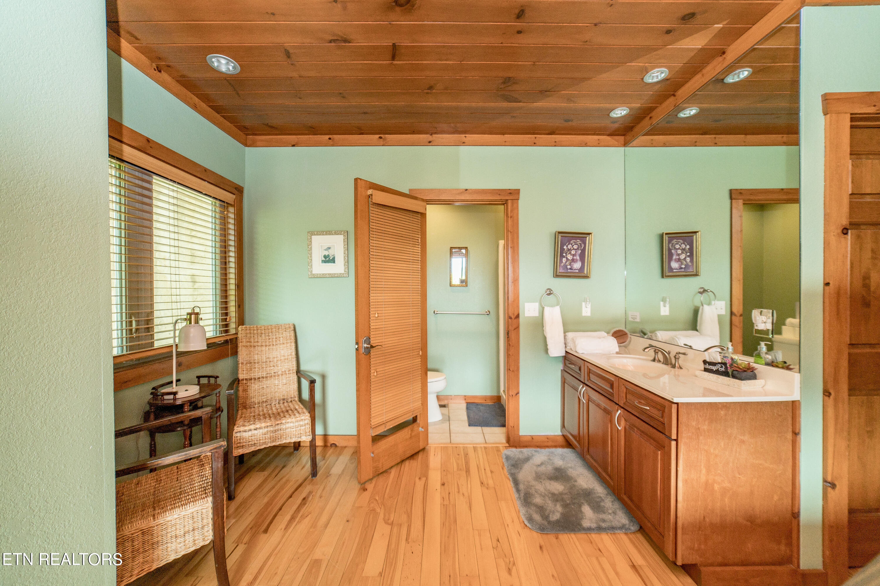 5055 Riversong Way Sevierville, TN 37876 - Photo 20 of 51 house2-16