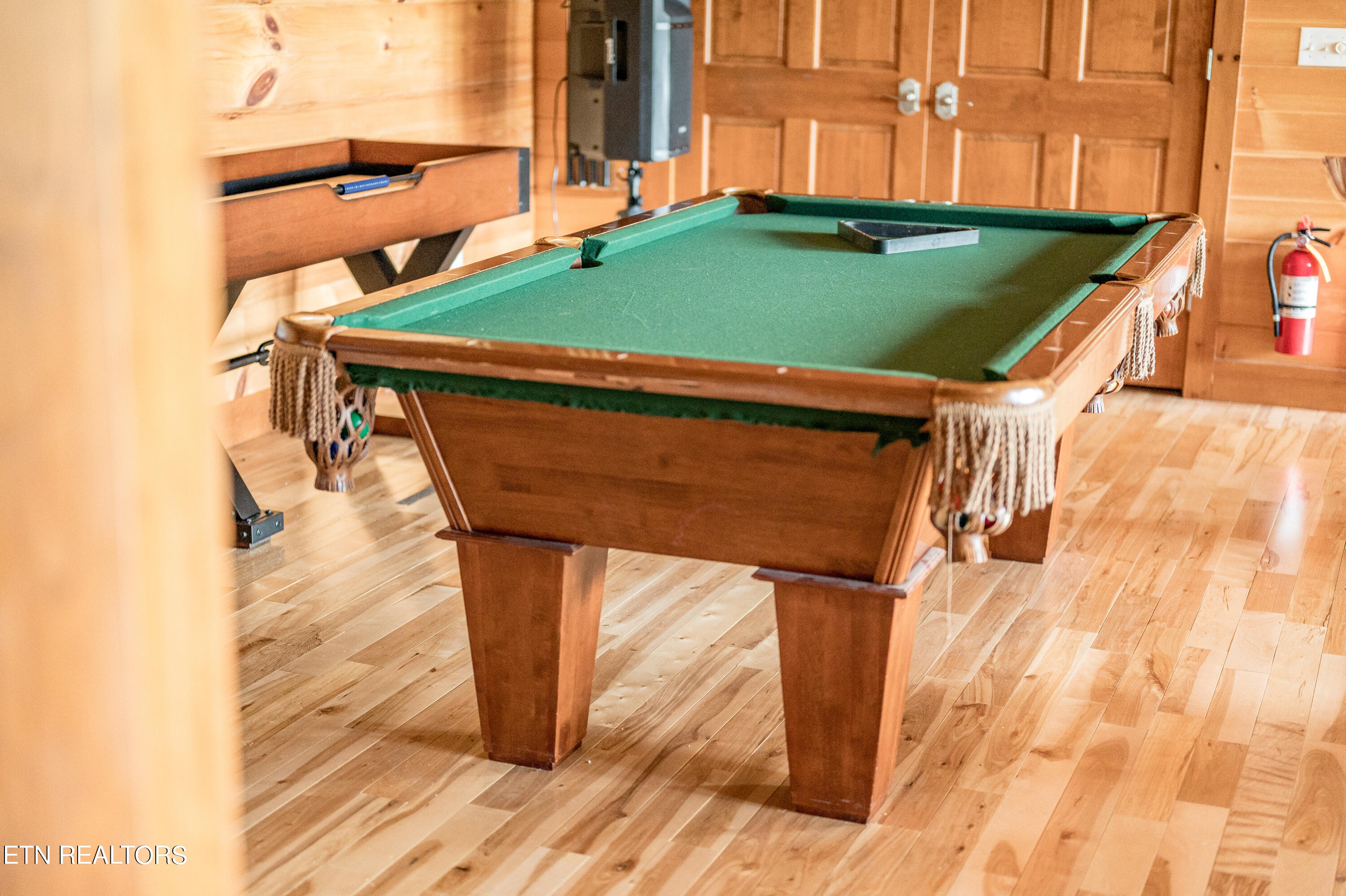 5055 Riversong Way Sevierville, TN 37876 - Photo 46 of 51 house2-121