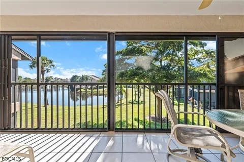 $134,900 | 15448 Admiralty Circle, Unit 8, North Fort Myers, FL 33917