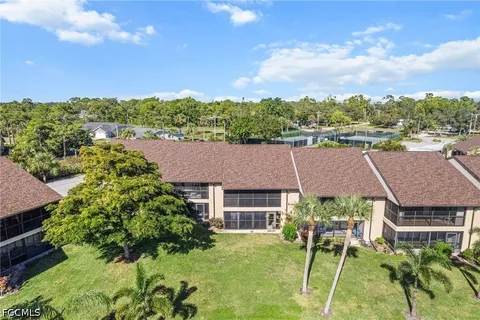 $134,900 | 15448 Admiralty Circle, Unit 8, North Fort Myers, FL 33917