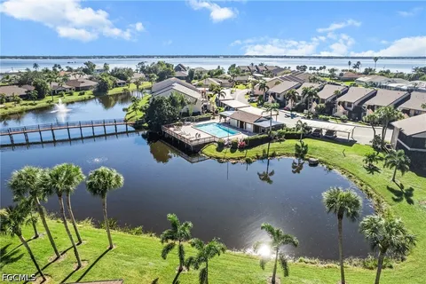 $134,900 | 15448 Admiralty Circle, Unit 8, North Fort Myers, FL 33917