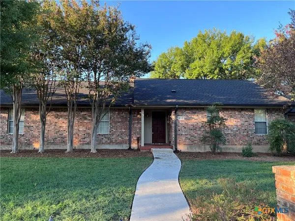 $2,295 | 1241 Rapids Road, New Braunfels, TX 78130