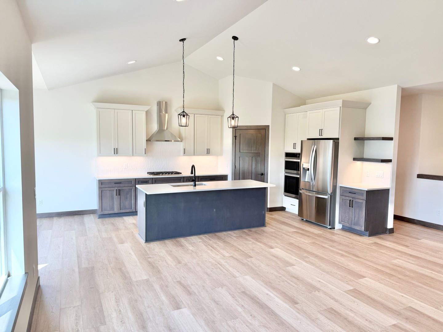 477 Foxfield Road Oregon, WI 53575 - Photo 9 of 50
