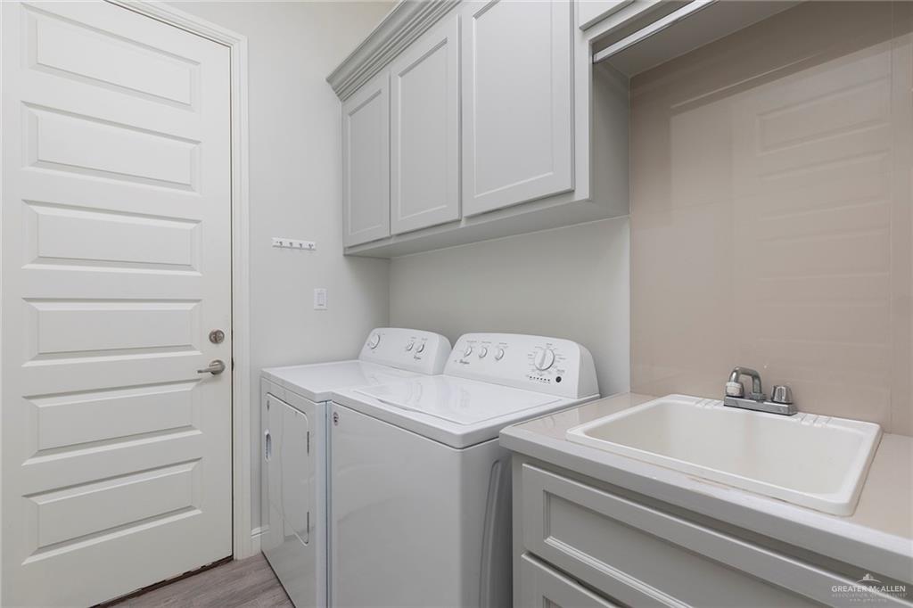 2521 South J Street McAllen, TX 78503 - Photo 14 of 32