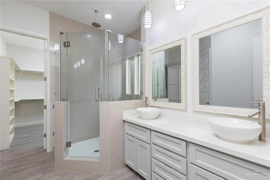 2521 South J Street McAllen, TX 78503 - Photo 17 of 32