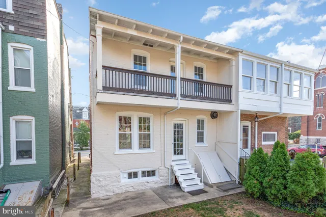 $299,700 | 804 North Plum Street, Lancaster, PA 17602