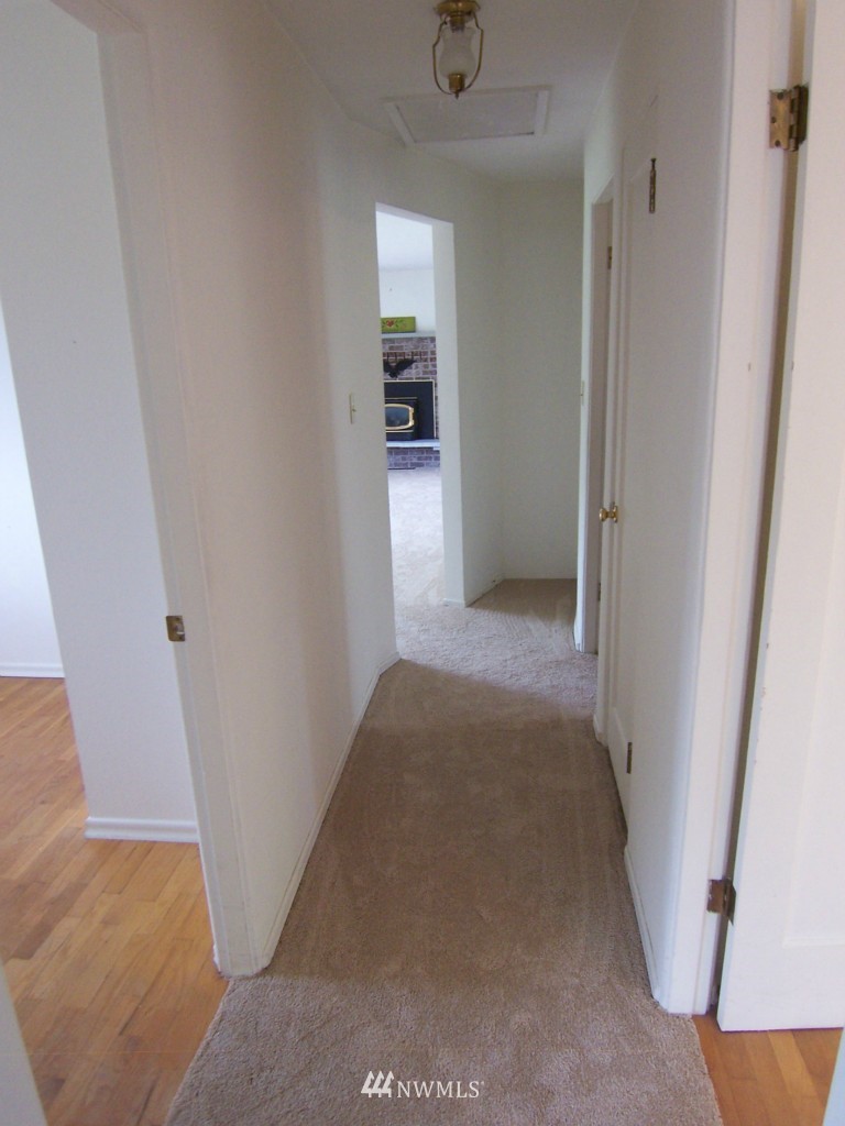 4320 County Line Road Auburn, WA 98001 - Photo 12 of 25